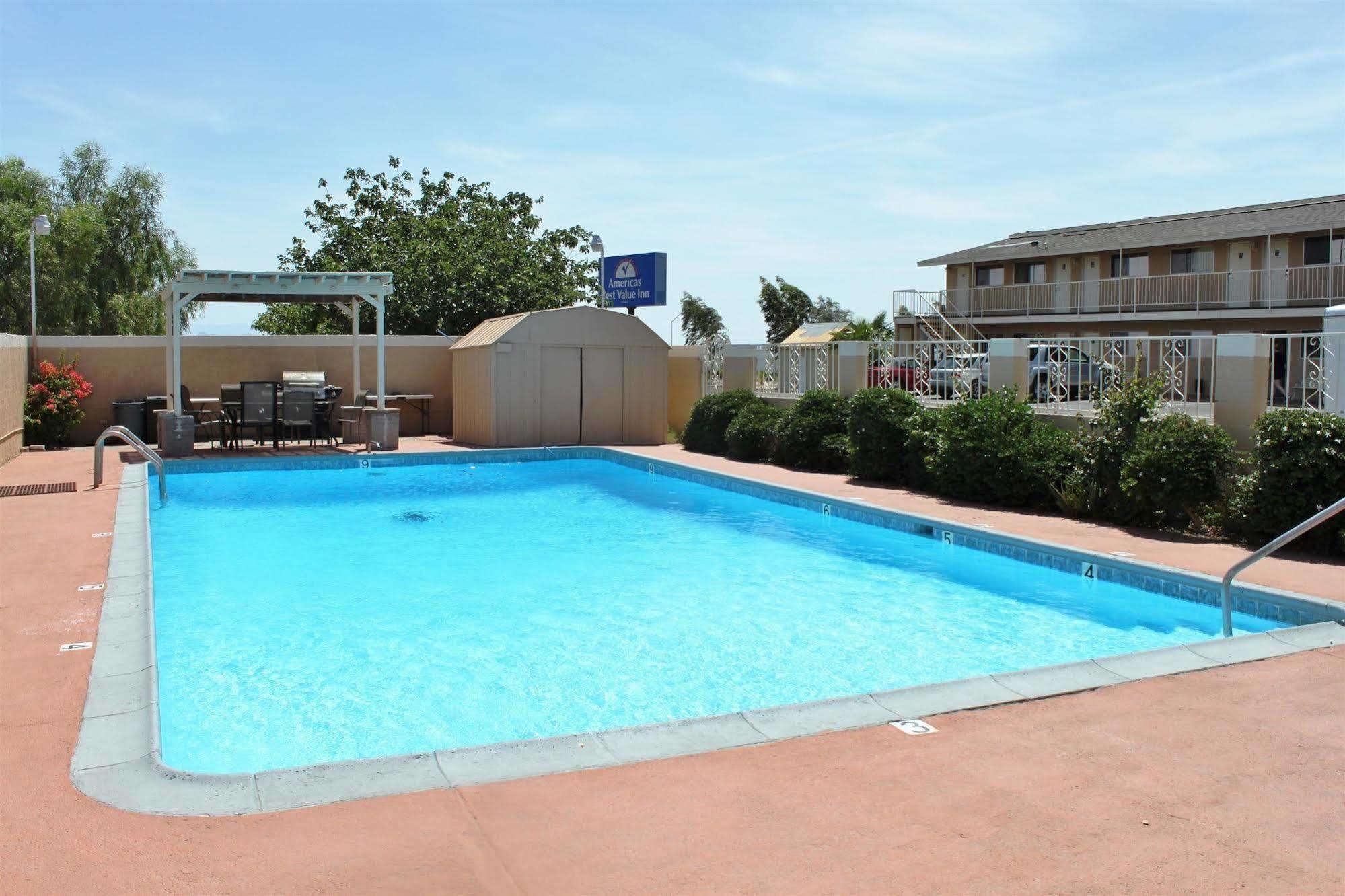 Americas Best Value Inn Needles Exterior foto